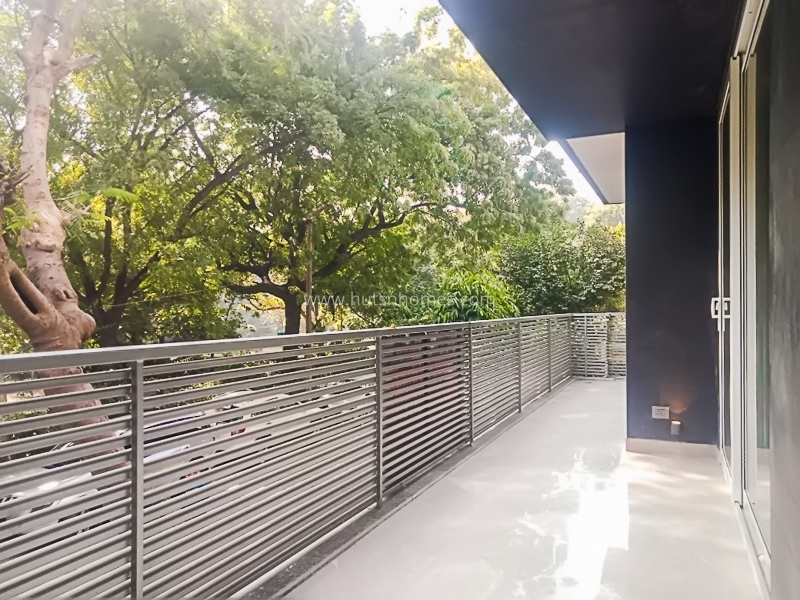 4 BHK Flat For Rent in Vasant Vihar