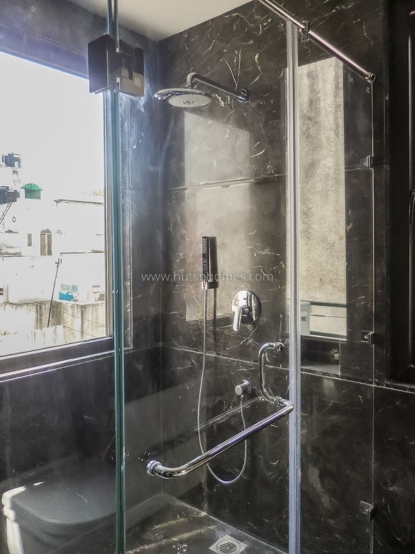 3 BHK Builder Floor For Rent in Vasant Vihar