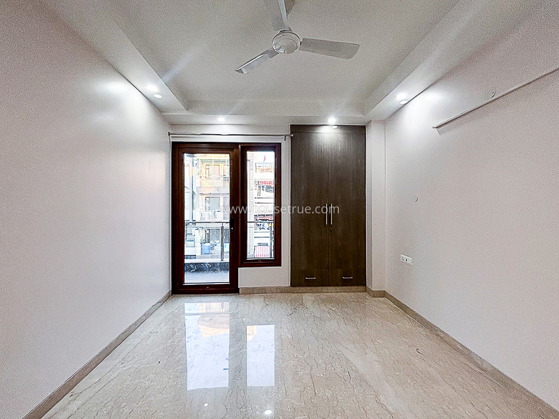 3 BHK Flat For Rent in Safdarjung Enclave