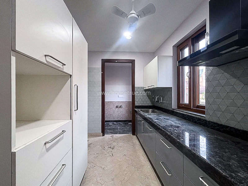 3 BHK Flat For Rent in Safdarjung Enclave