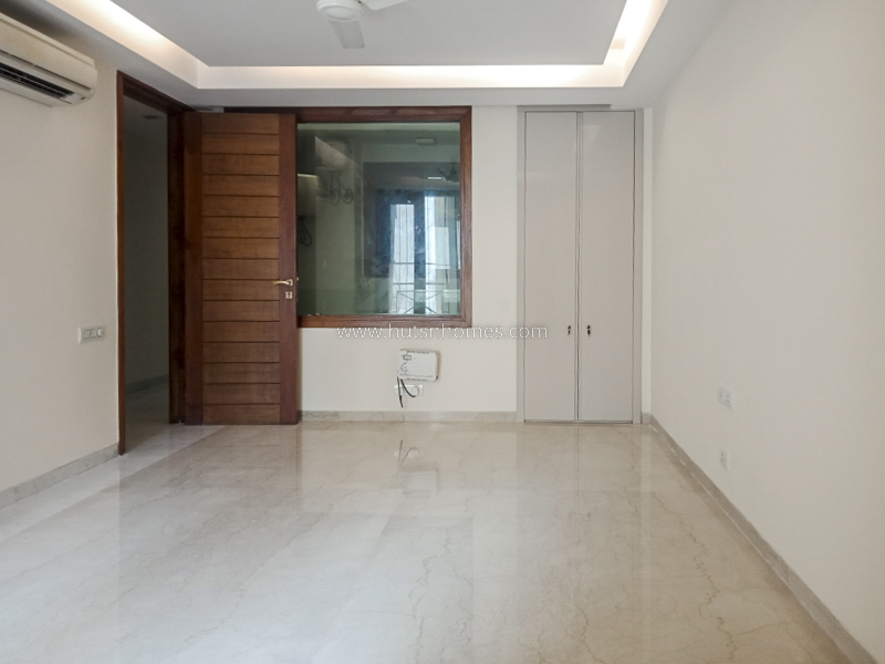 3 BHK Flat For Rent in Vasant Vihar