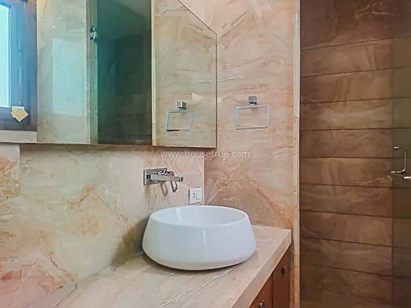 3 BHK Flat For Rent in Vasant Vihar