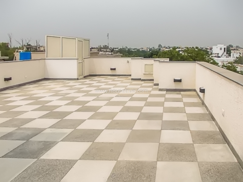 3 BHK Flat For Rent in Vasant Vihar