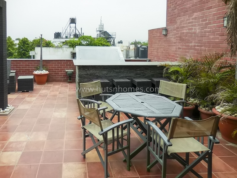 3 BHK Flat For Rent in Defence Colony
