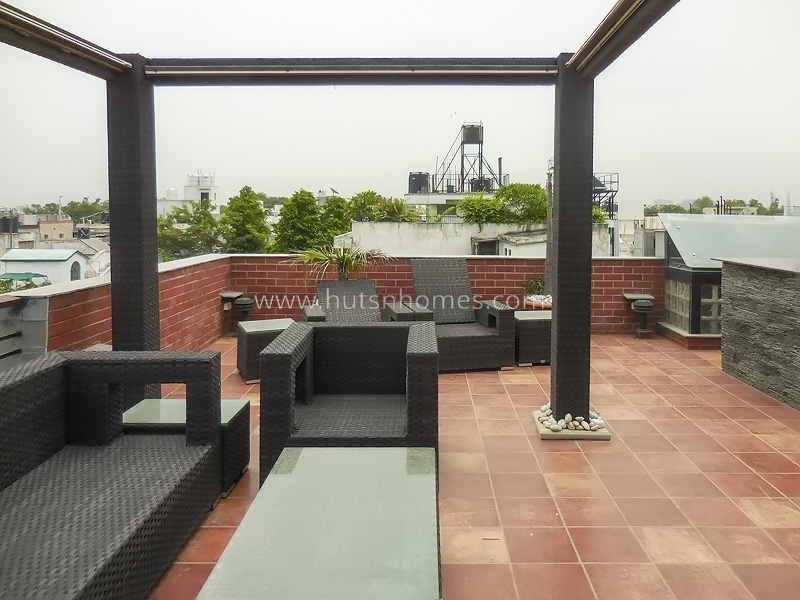 3 BHK Flat For Rent in Defence Colony
