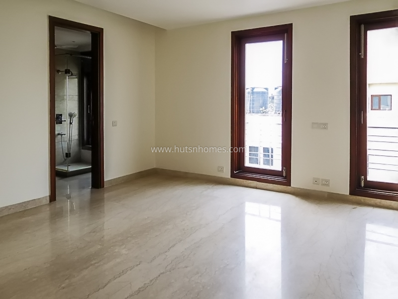 5 BHK Flat For Rent in Greater Kailash Part 1