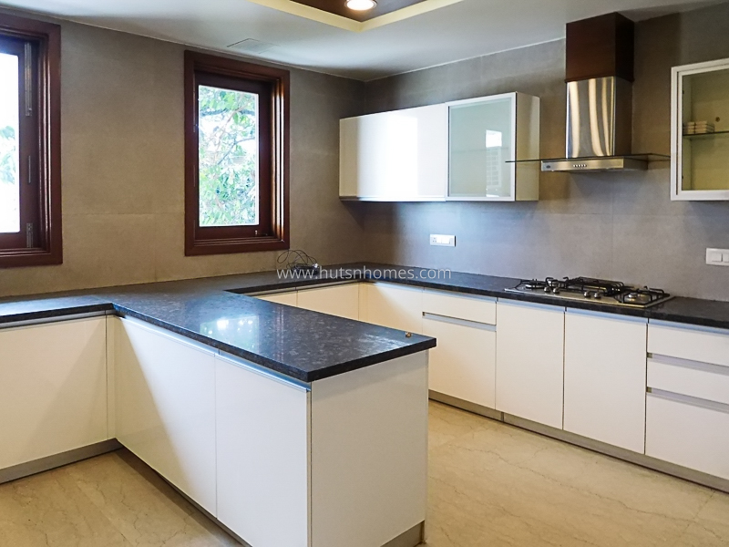 5 BHK Flat For Rent in Greater Kailash Part 1