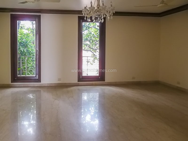 5 BHK Flat For Rent in Greater Kailash Part 1