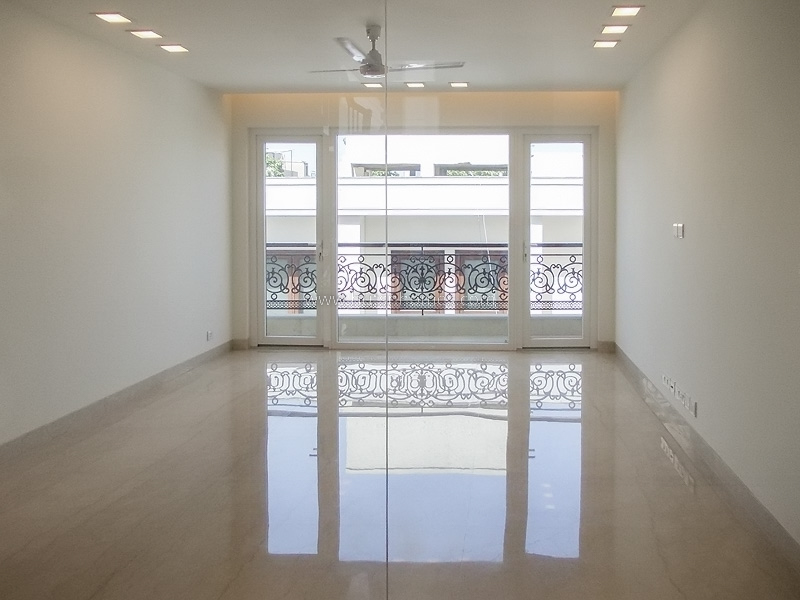 4 BHK Flat For Rent in Vasant Vihar