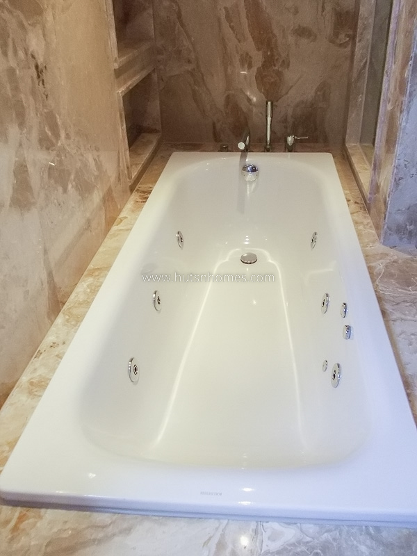4 BHK Flat For Rent in Vasant Vihar