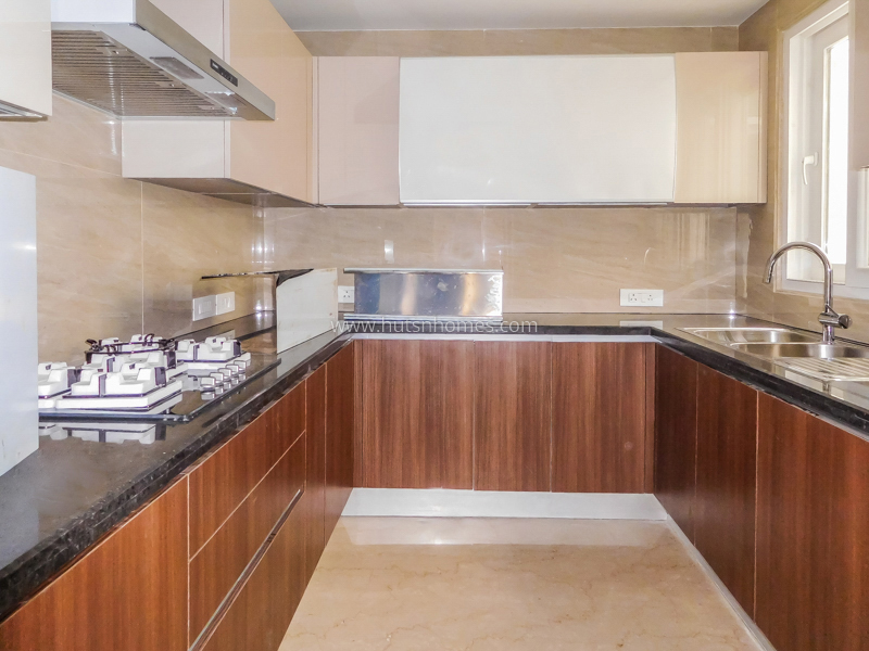 4 BHK Builder Floor For Rent in Vasant Vihar
