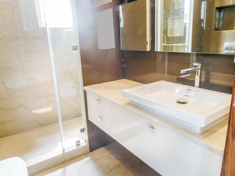 4 BHK Builder Floor For Rent in Vasant Vihar