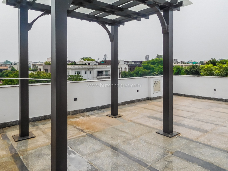 4 BHK Builder Floor For Rent in Vasant Vihar
