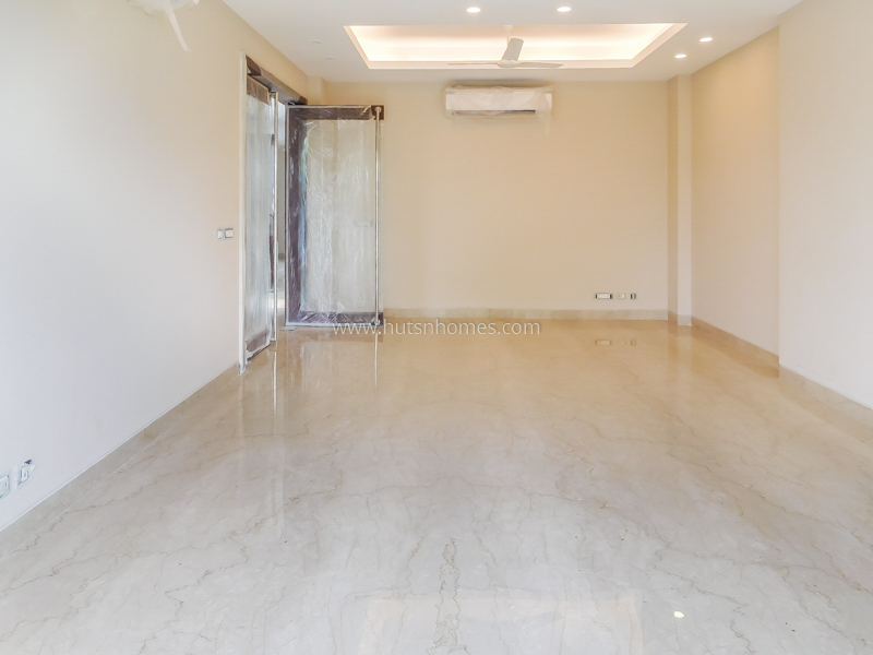 4 BHK Builder Floor For Rent in Vasant Vihar