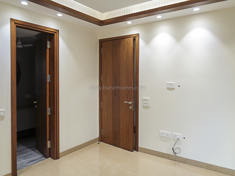 3 BHK Builder Floor For Sale in Lajpat Nagar 3