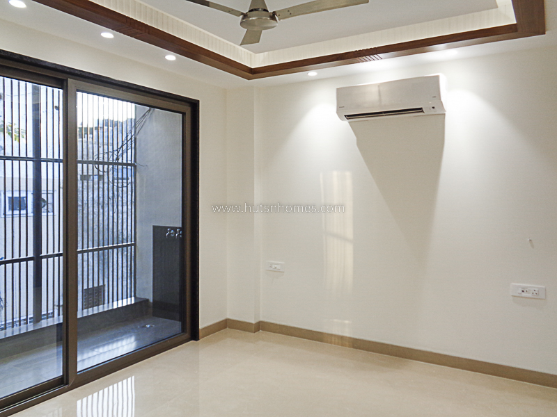 3 BHK Builder Floor For Sale in Lajpat Nagar 3
