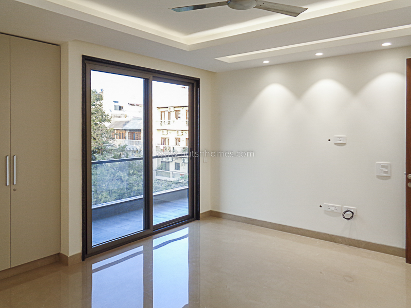 3 BHK Builder Floor For Sale in Lajpat Nagar 3
