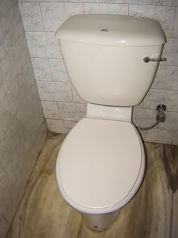 4 BHK Flat For Rent in Vasant Vihar