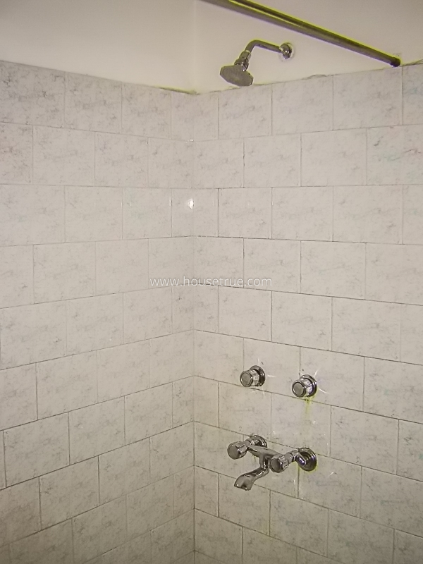 4 BHK Flat For Rent in Vasant Vihar