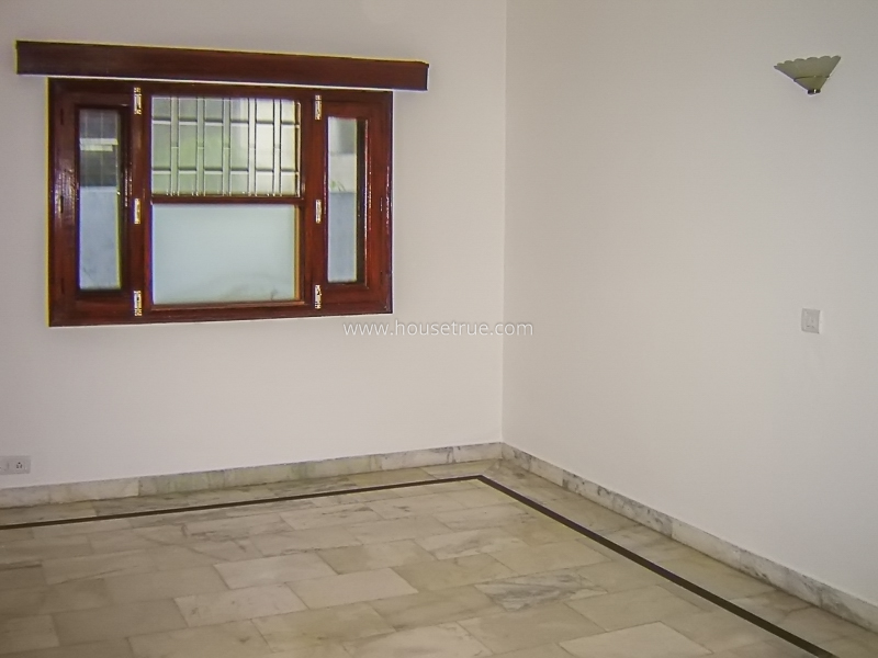 4 BHK Flat For Rent in Vasant Vihar