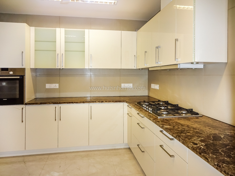 4 BHK Duplex For Rent in Vasant Vihar