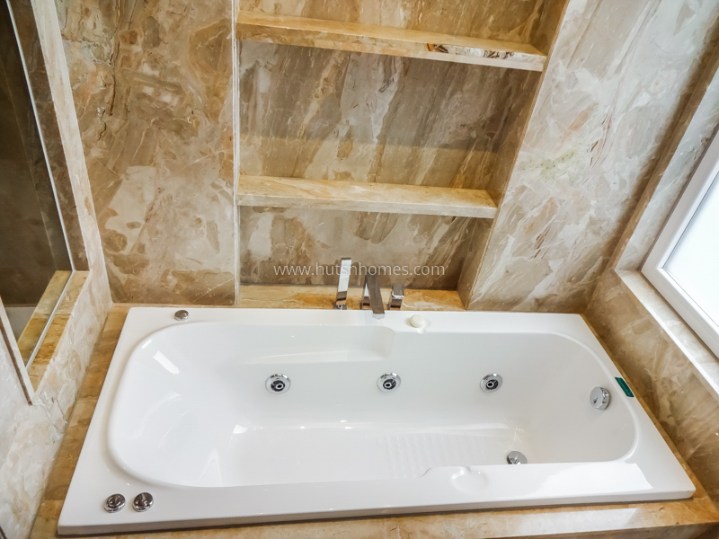 4 BHK Duplex For Rent in Vasant Vihar