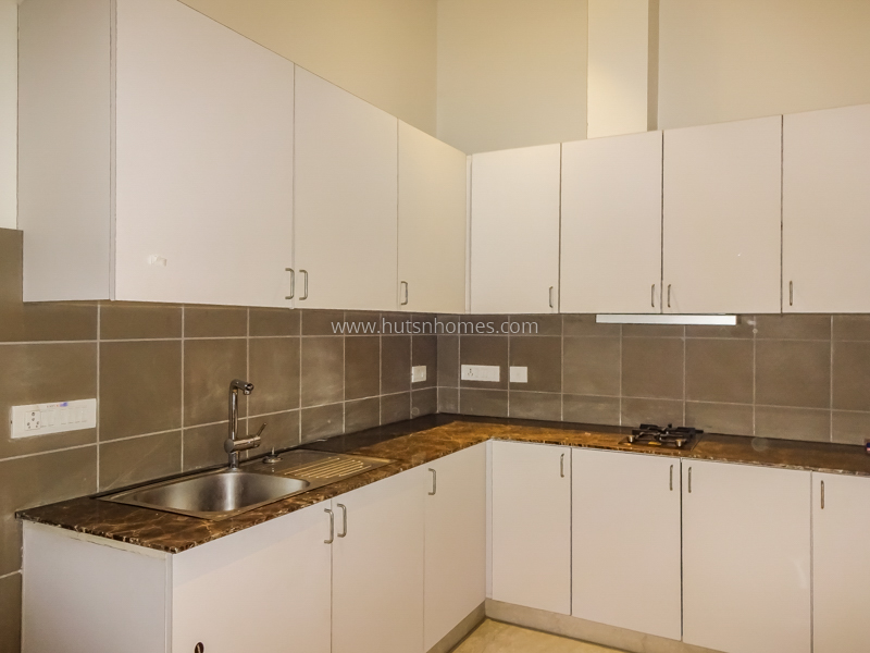 4 BHK Duplex For Rent in Vasant Vihar