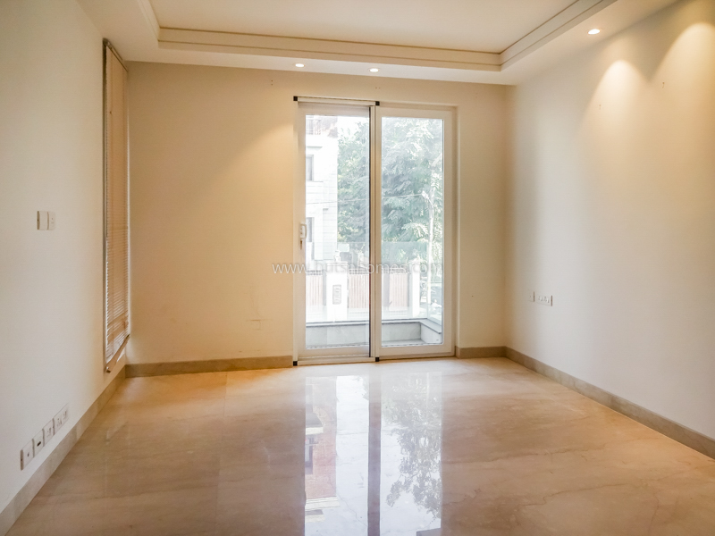 4 BHK Duplex For Rent in Vasant Vihar