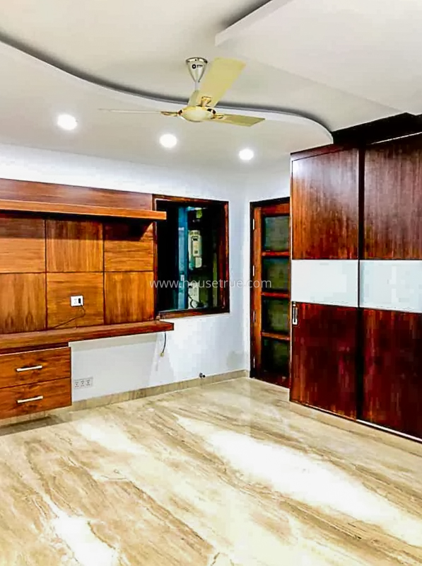 3 BHK Flat For Rent in Greater Kailash Enclave 1
