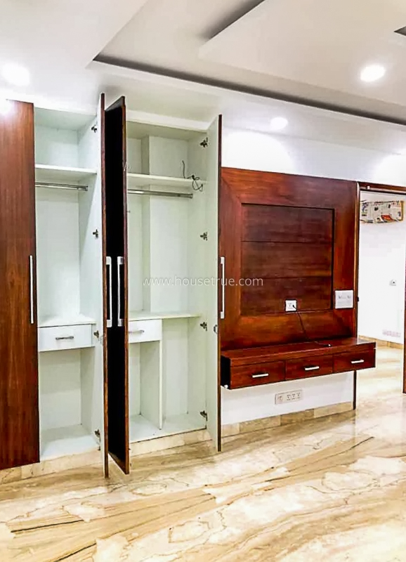 3 BHK Flat For Rent in Greater Kailash Enclave 1
