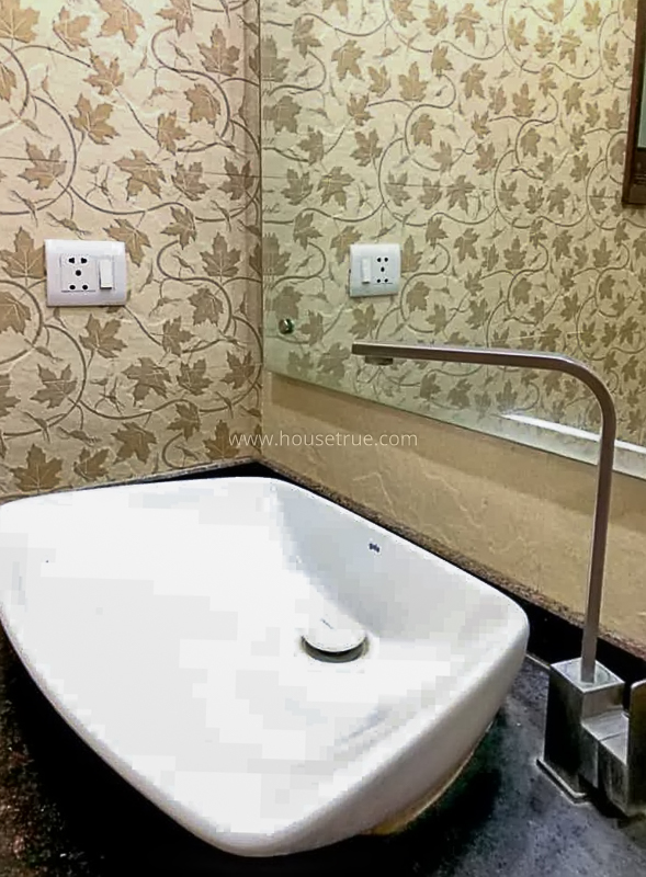 3 BHK Flat For Rent in Greater Kailash Enclave 1