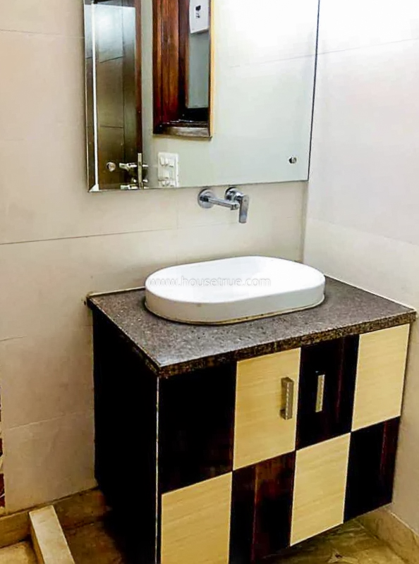 3 BHK Flat For Rent in Greater Kailash Enclave 1