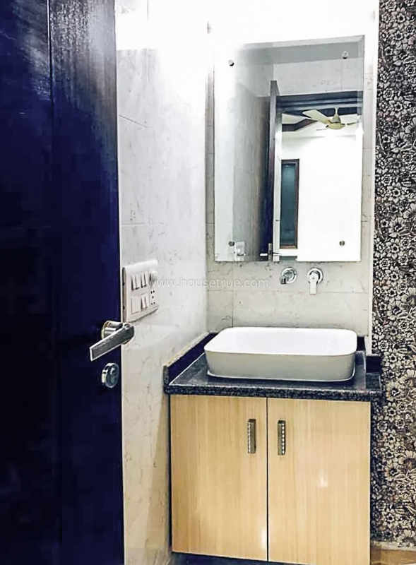 3 BHK Flat For Rent in Greater Kailash Enclave 1