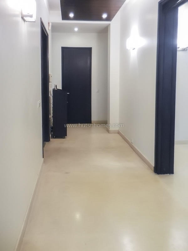 3 BHK Builder Floor For Rent in Defence Colony