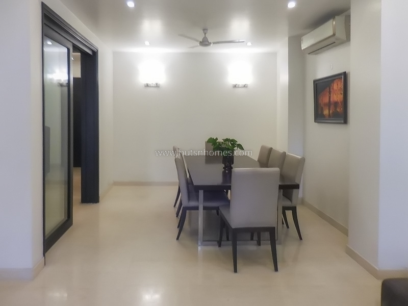 3 BHK Builder Floor For Rent in Defence Colony