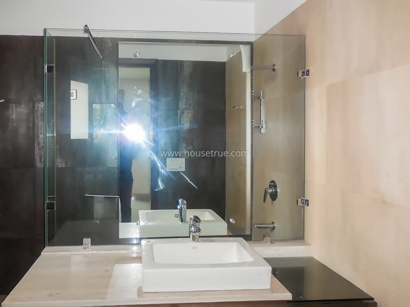 4 BHK Builder Floor For Rent in Vasant Vihar