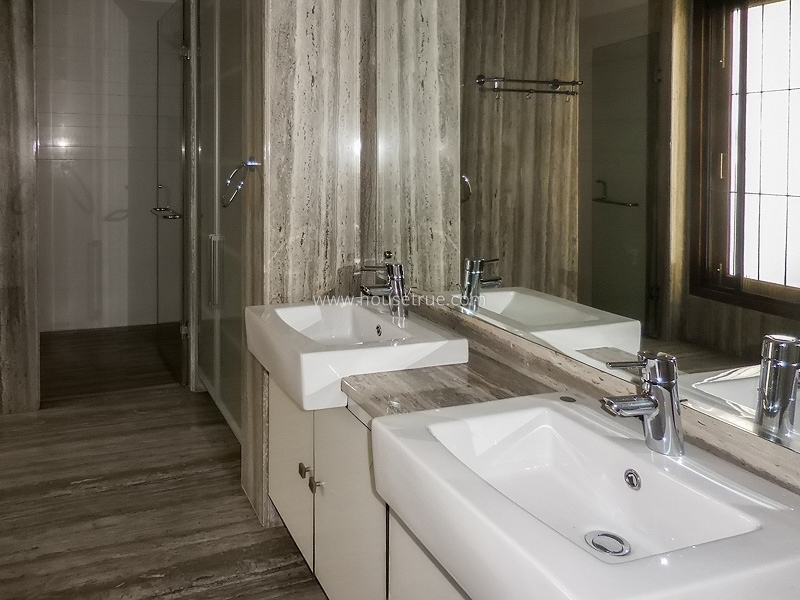 4 BHK Builder Floor For Rent in Vasant Vihar