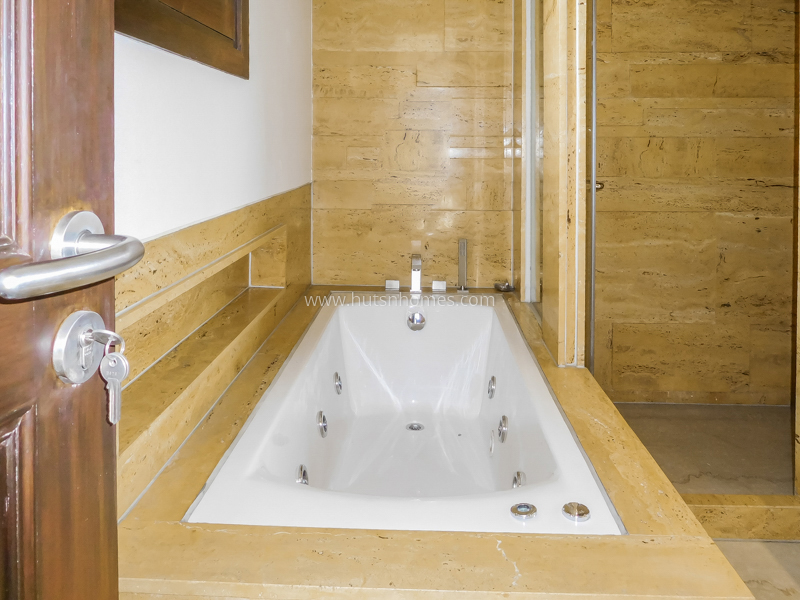 4 BHK Builder Floor For Rent in Vasant Vihar