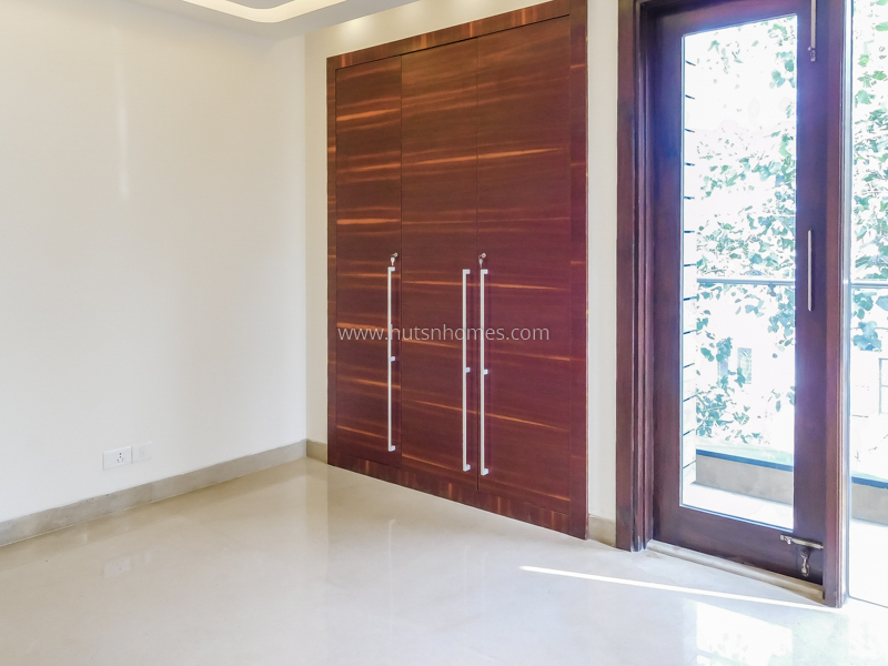 4 BHK Builder Floor For Rent in Vasant Vihar