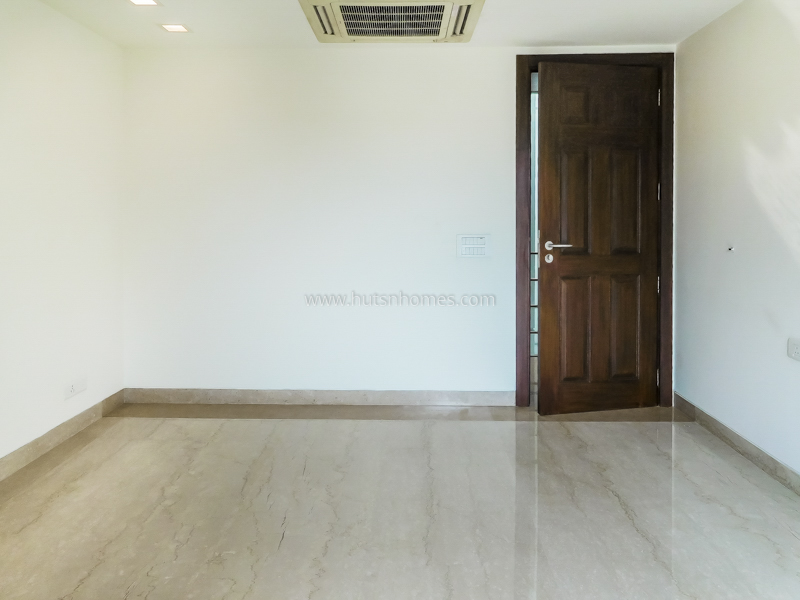 4 BHK Builder Floor For Rent in Vasant Vihar