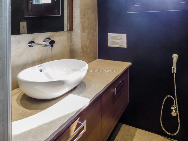 4 BHK Builder Floor For Rent in Vasant Vihar