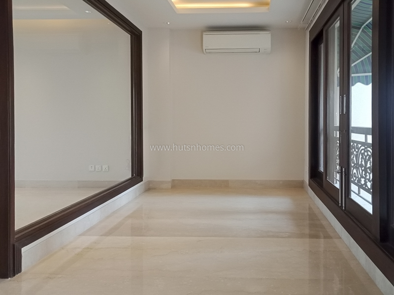 4 BHK Builder Floor For Rent in Vasant Vihar