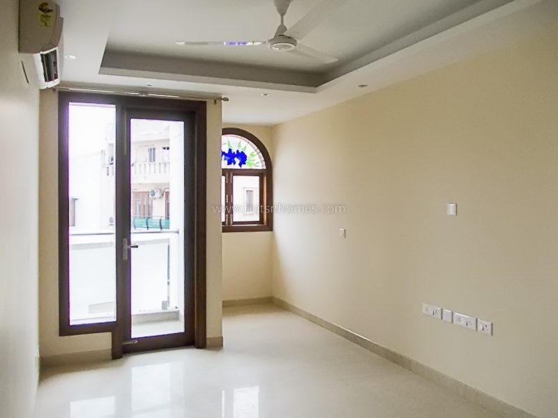 4 BHK Builder Floor For Rent in Safdarjung Development Area