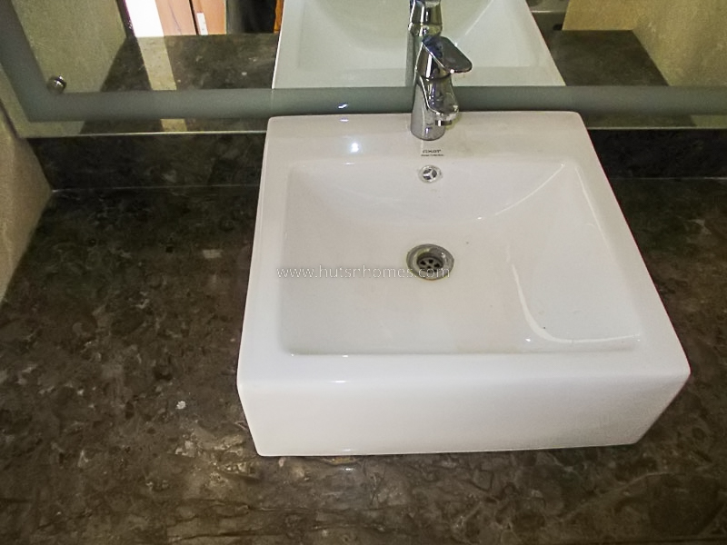 4 BHK Builder Floor For Rent in Safdarjung Development Area