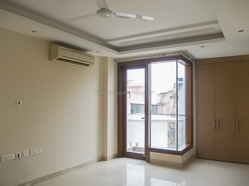 4 BHK Builder Floor For Rent in Safdarjung Development Area