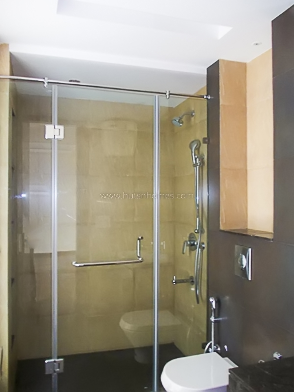 4 BHK Builder Floor For Rent in Safdarjung Development Area