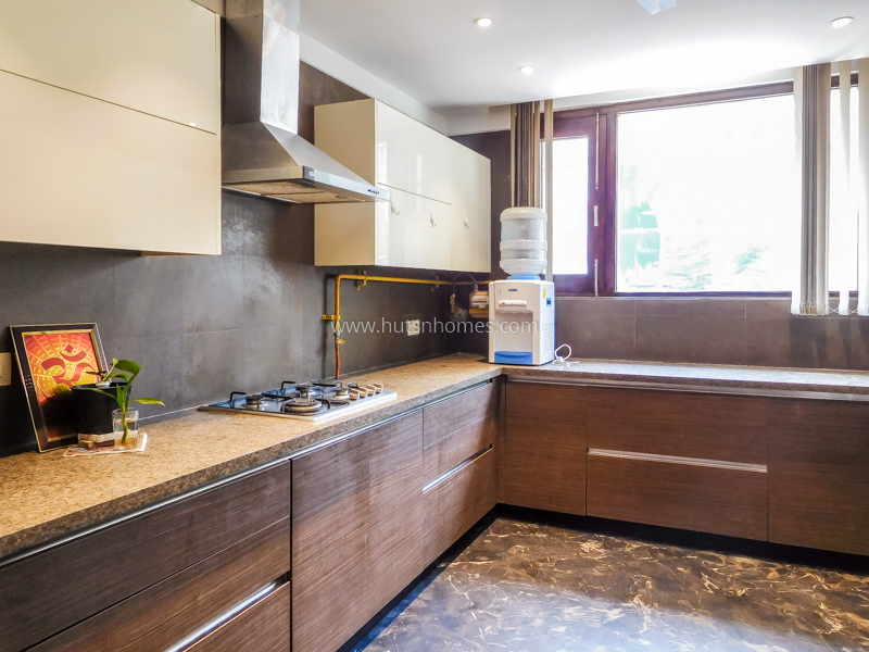 4 BHK Flat For Rent in Vasant Vihar