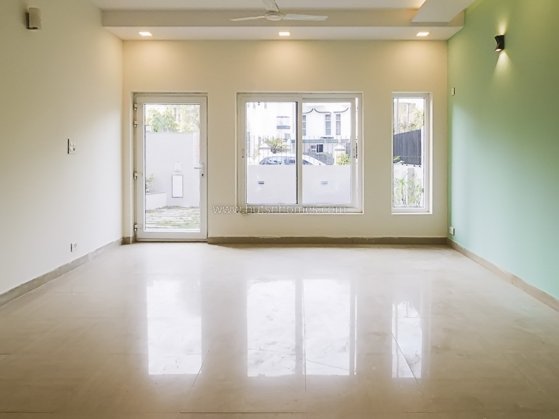 3 BHK Flat For Rent in Safdarjung Development Area