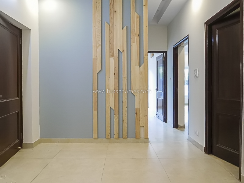 3 BHK Flat For Rent in Safdarjung Development Area