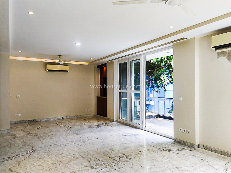 4 BHK Flat For Rent in Vasant Vihar